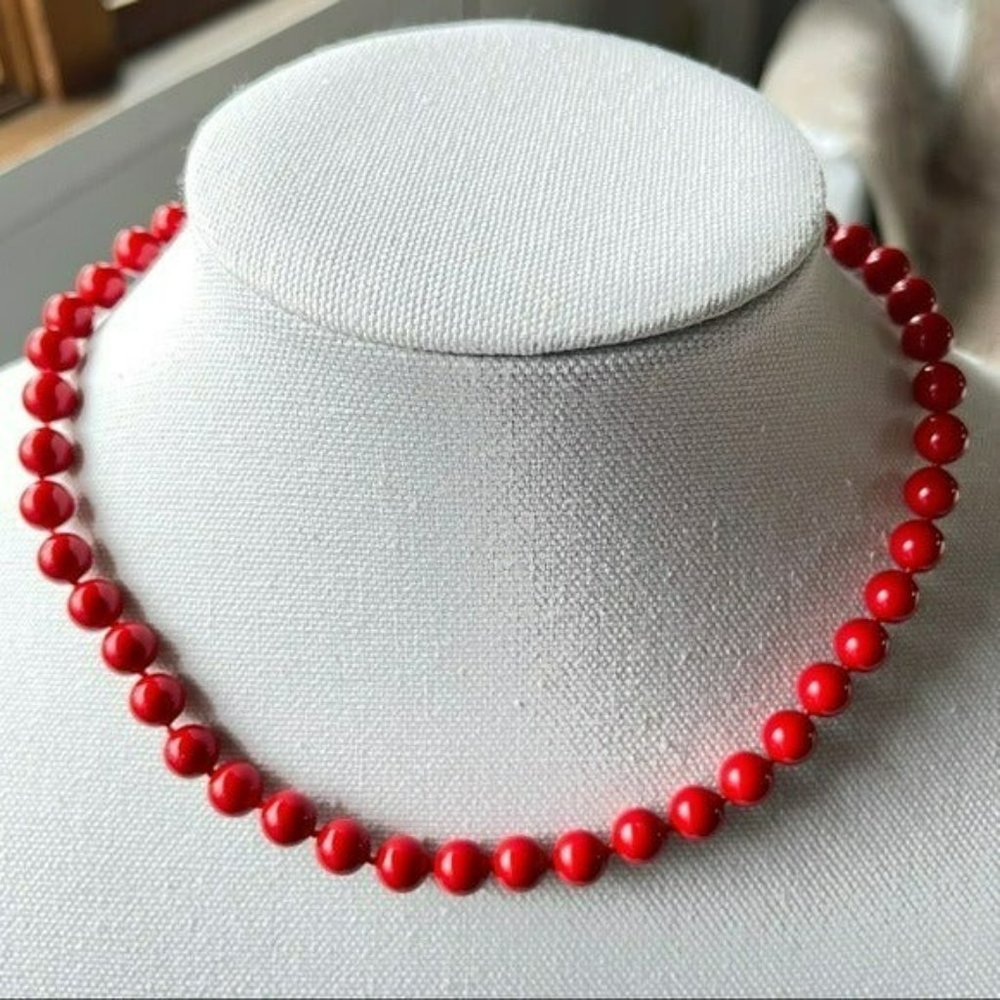 New 8mm Red Round Sea Shell Pearl Beaded Necklace 18in - Picture 7 of 9